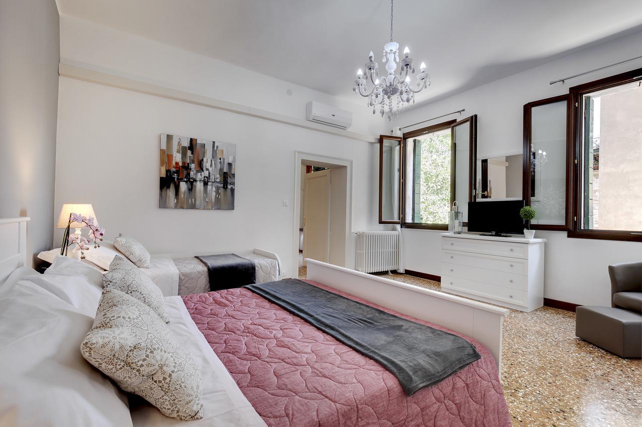 Accademia Opera Deluxe By Wonderful Italy Apartment Venice Luaran gambar