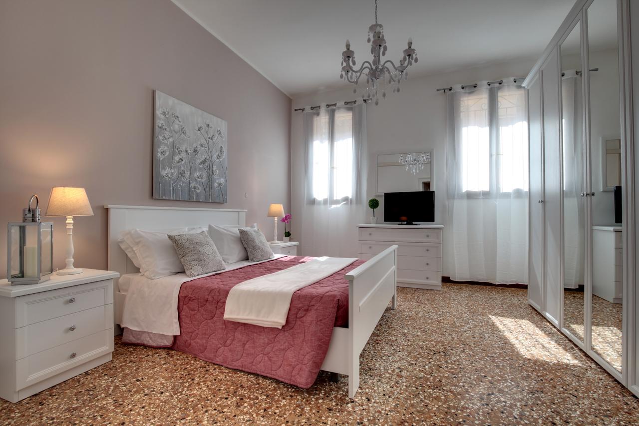 Accademia Opera Deluxe By Wonderful Italy Apartment Venice Luaran gambar